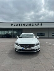 Volvo V60 D6 Plug-in Hybrid AWD Geartronic Summum 283hk