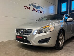 Volvo S60 D2 *Drag* nybesiktad* *Nyservad* M-värmare*