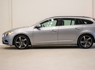 Volvo V60 D3 R-Design D-värm Drag 2 Ägare 163hk