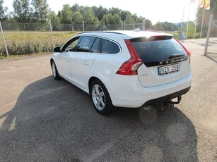 Volvo V60 D4 Geartronic Momentum Euro 5