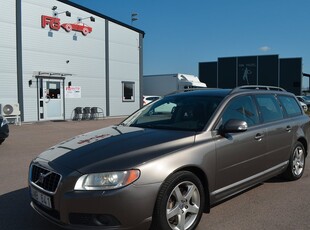 Volvo V70 D5 Momentum Euro 4