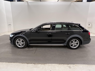 Audi A6 Allroad 3.0 TDI Quattro Panorama Skinn Dragkrok