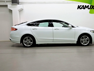 Ford Mondeo 1.0 EcoBoost P-sensorer Årsskatt 536 Kr