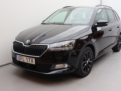 Skoda Fabia Kombi Style 1.0 TSI 95 | P-sensorer | Apple CarPlay