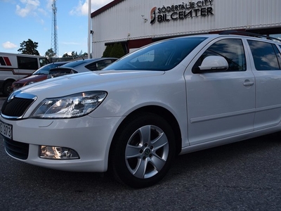 Skoda OctaviaKombi 1.4 TSI Dragkrok 2012, Kombi