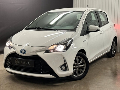 Toyota Yaris Hybrid e-CVT Euro 6 101hk B-KAM 1 BRUK 4725 MIL