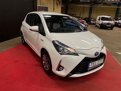 Toyota Yaris Hybrid e-CVT Euro 6 B-Kamera