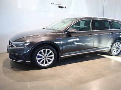 Volkswagen Passat Sportscombi GTE 1.4 TSI/DRAG/WEBASTO