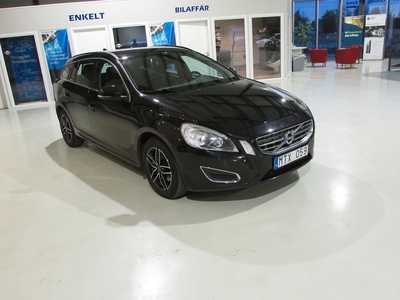 Volvo V60 D2 Powershift Momentum Euro 5 Drag Krok