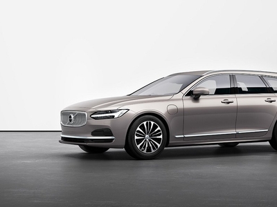 Volvo V90 Recharge T6 Core Edition