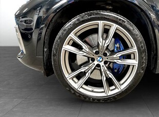 BMW X5 M50i