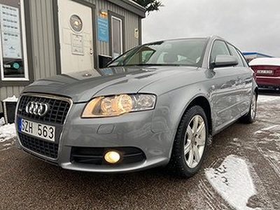 Audi A4 2.0TDI 140hk Avant S-Line Quattro *MELLANDAGSFYND* /1 Ägare