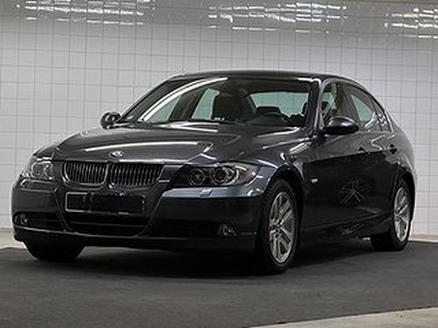 BMW 325 i/ SEDAN/ ADVANTAGE/ 6,998MIL/ DRAG/ TOPPSKICK/218HK