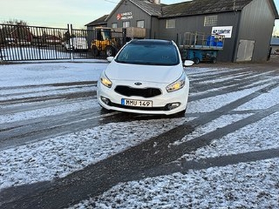 Kia CEED cee'd_sw 1.6 CRDi Euro 5 Special Edition