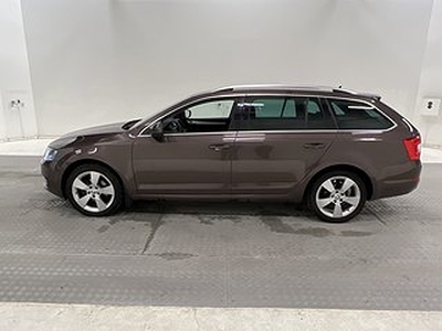 Skoda Octavia 1.0 TSI Premium Kamera Drag Navi 0,4l/mil