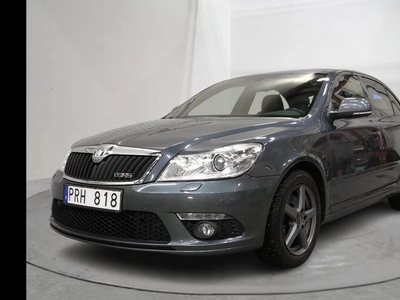 Skoda OctaviaII RS 2.0 TSI 2010, Halvkombi