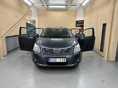 Toyota Avensis Kombi 1.8 Valvematic Manuell, 147hk