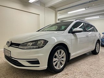 Volkswagen Golf 1.6 TDI DSG, 115hk, B-kamera, Värmare, Nyser