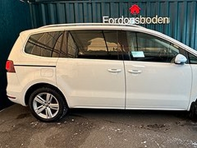 Volkswagen Sharan 2.0 TDI Premium 7-sits Drag | Pano |D-värm