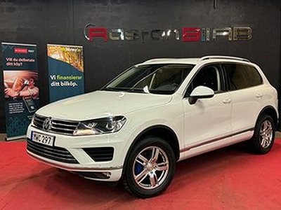 Volkswagen Touareg 3.0 V6 TDI SCR 4M Skinn B-Kamera Keyless