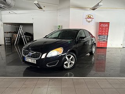 Volvo S60 D2 Momentum Euro 5 (Års skatt 1259kr)