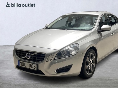 Volvo S60D4 Momentum Värmare P-Sensorer Taklucka Navi 2013, Sedan