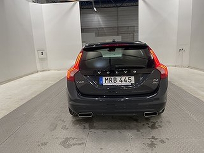 Volvo V60 D4 181hk AWD Summum D-Värm Skinn VOC Navi