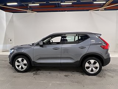 Volvo XC40 D3 AWD 150hk Momentum Pano Värm VOC Skinn Navi