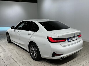 BMW 330e Sport Line HiFi Tonade Rattvärme 292hk 2.95% Ränta