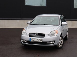 Hyundai Accent Sedan 1.6 Euro 4 / Drag / perfekt pendlarbil