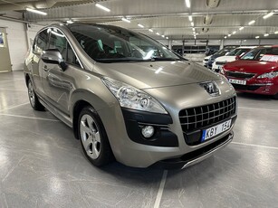 Peugeot 3008 2.0 HDi FAP Nykamrem Nybesiktad Drag Panorama