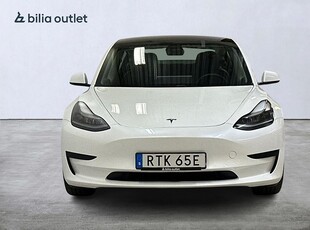 Tesla Model 3 Standard Range Plus 325hk Autopilot Panorama