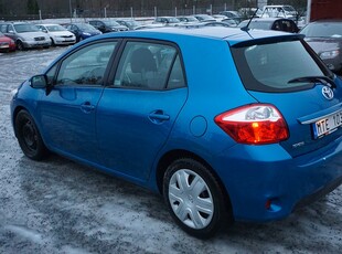 Toyota Auris 5-dörrar 1.4 D-4D Plus M-Värmare