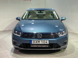 Volkswagen Passat SC GTE 218hk Plug in Hybrid I Drag I Navi |