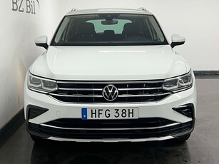 Volkswagen Tiguan 2.0 TDI 4M Elegance/ MOMS/Värmare/COCKPIT