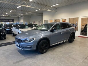 Volvo V60 Cross Country D3 Summum Läder Dragkrok Elstol m. minne