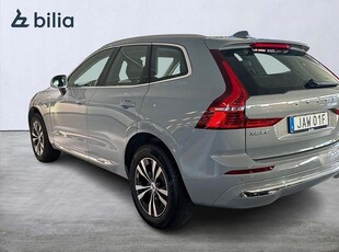 Volvo XC60 Recharge T6 Core Edition / Longe Range /Panorama/Värmare