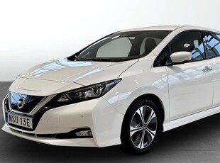 Nissan LeafN-CONNECTA 40 KWH 2022, Halvkombi