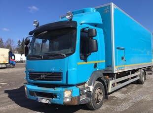 Volvo FL240