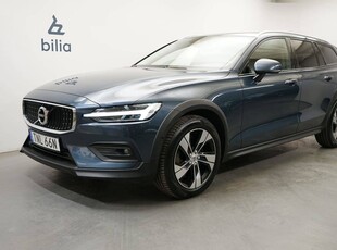 Volvo V60 Cross Country B4 AWD