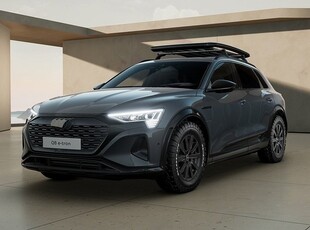 Audi Q855 e-tron quattro Dakar Edition Hallbil 2024, SUV