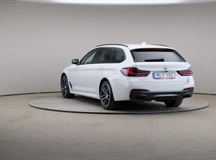 BMW 530e Series 5 Touring M-sport Connected Drag H/K