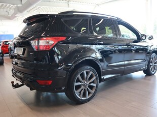 Ford Kuga 2.0 TDCi AWD Aut. ST-Line X *Drag, Värmare, V-hjul*