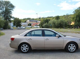 Hyundai Sonata 2.0 CRDi manuell vinterhjul