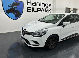 Renault Clio0.9 TCe SUPERDEAL NAV PDC BT FARTHÅLLARE 2018, Halvkombi