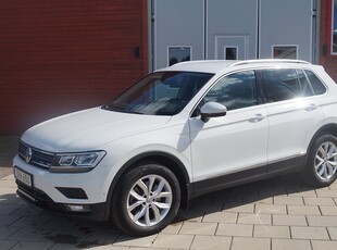 Volkswagen Tiguan 2.0 TSI 4Motion Euro 6 Drag Kamera Värmare