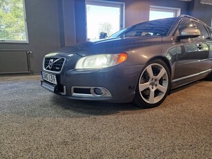 Volvo V70 2.5T Geartronic R-Design Dragkrok motorvärmare