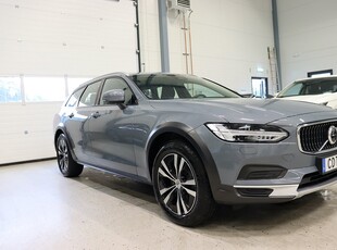 Volvo V90 Cross Country B4 AWD Drag B-kamera Eu6 Navi 197hk