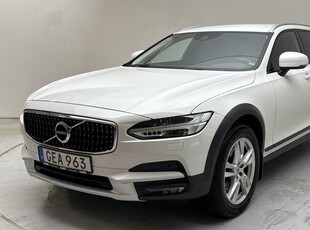 Volvo V90D4 Cross Country AWD 2018, Kombi