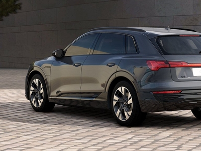 Audi Q8 e-tron 50 250KW quattro Proline Business lease